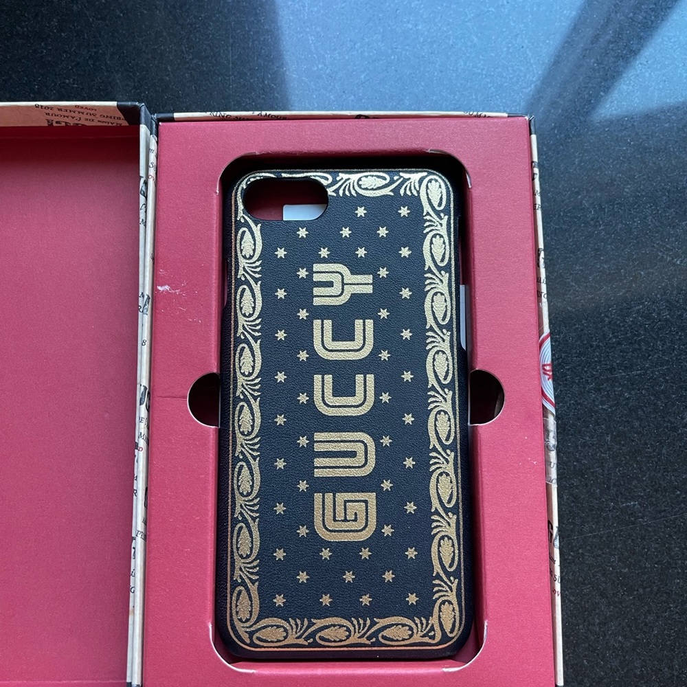 Gucci iPhone 7 case